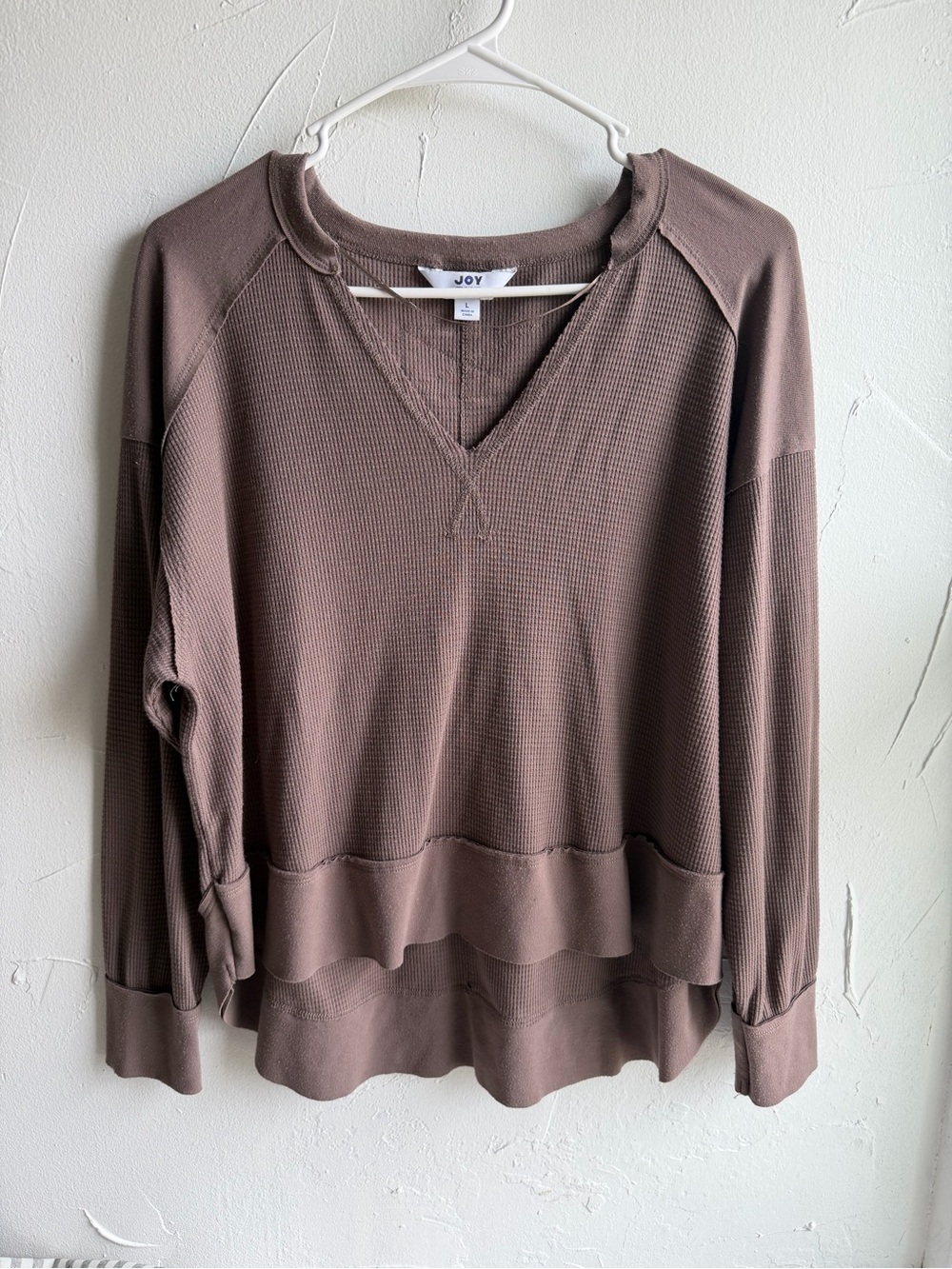 JoyLab Waffle Long Sleeve High Low Top Size Large